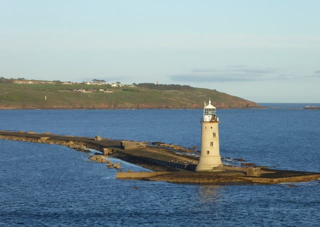 Plymouth navigational alert as  Breakwater lighthouse and foghorn deemed unreliable