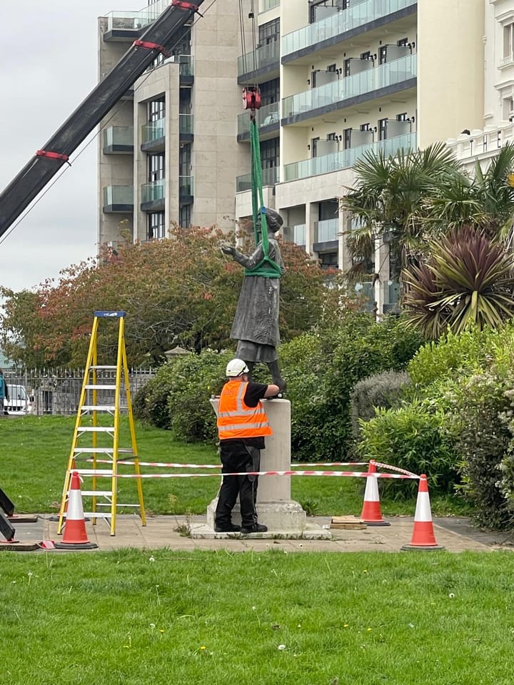Nancy statue removed from Hoe